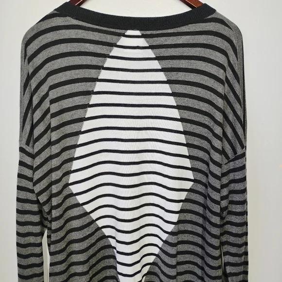 PLANET by Lauren G Sweater Gray Black White Ribbed‎ Hem Stripes One Size - Picture 5 of 12